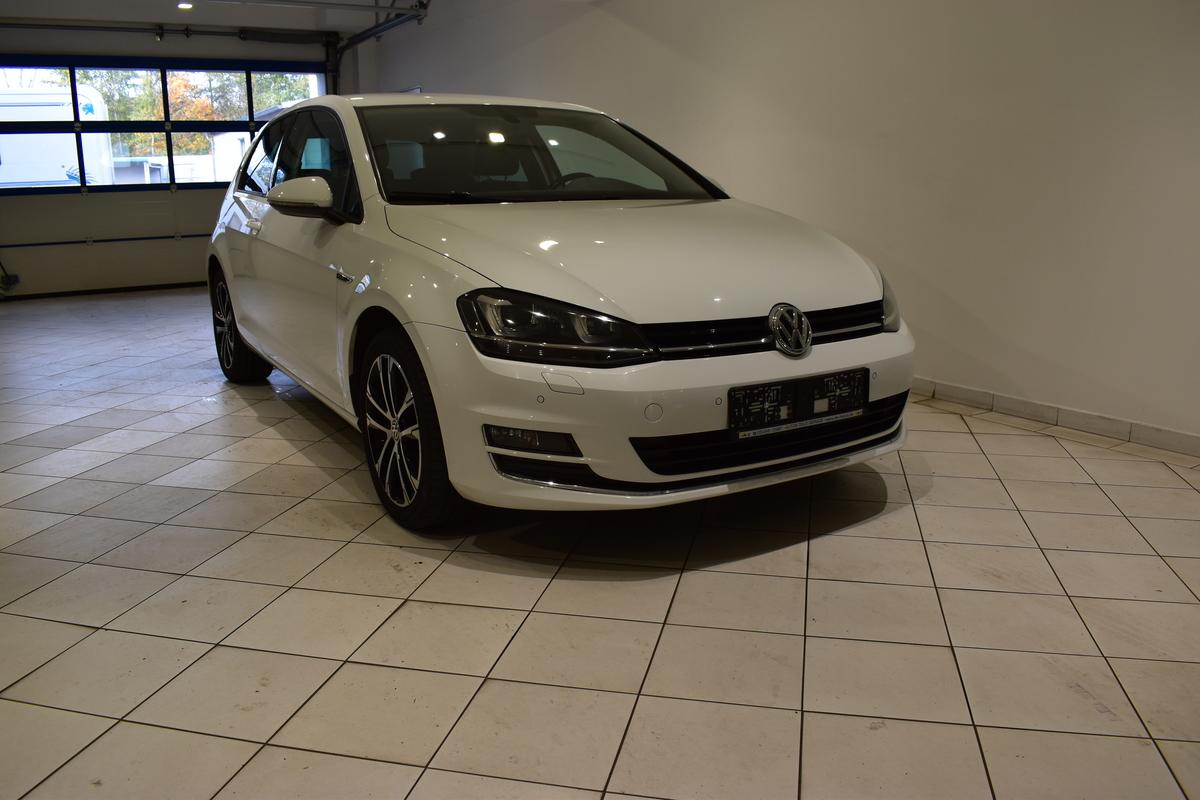 Volkswagen Golf 1.4TSI Lounge SHZ 2xPDC Xenon